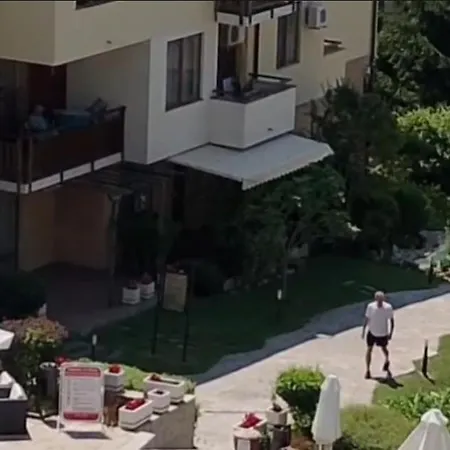 Garden Of Eden- Sweet Dreams Rey&mar Saint