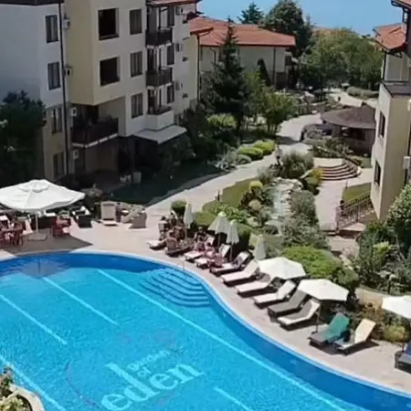 Garden Of Eden- Sweet Dreams Rey&mar Saint *