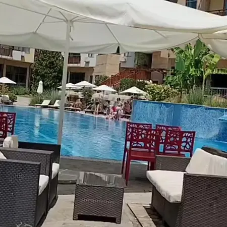 Apartment Garden Of Eden- Sweet Dreams Rey&mar Saint