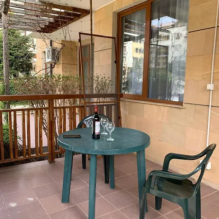 Apartment Garden Of Eden- Sweet Dreams Rey&mar Saint