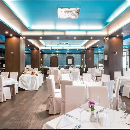 Apartment Garden Of Eden- Sweet Dreams Rey&mar Saint *