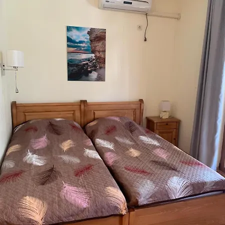 Garden Of Eden- Sweet Dreams Rey&mar Saint Apartment Sveti Vlas