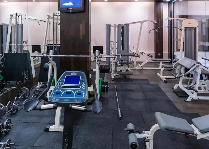 Garden Of Eden- Sweet Dreams Rey&mar Saint Апартаменти *