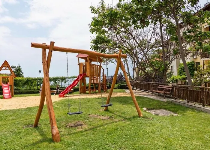 Garden Of Eden- Sweet Dreams Rey&mar Saint Апартаменти