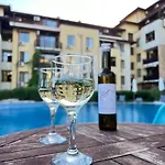 Garden Of Eden- м104 Reymar Apartamento