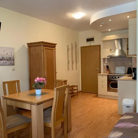 Garden Of Eden- Sweet Dreams Rey&mar Saint 公寓 *