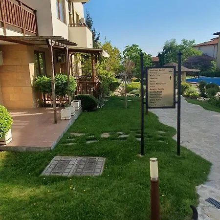 Garden Of Eden- м104 Reymar Apartment *